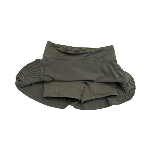 Lululemon Play Off The Pleats Skirt 13” Grey Sage Size 4 - Picture 3 of 4